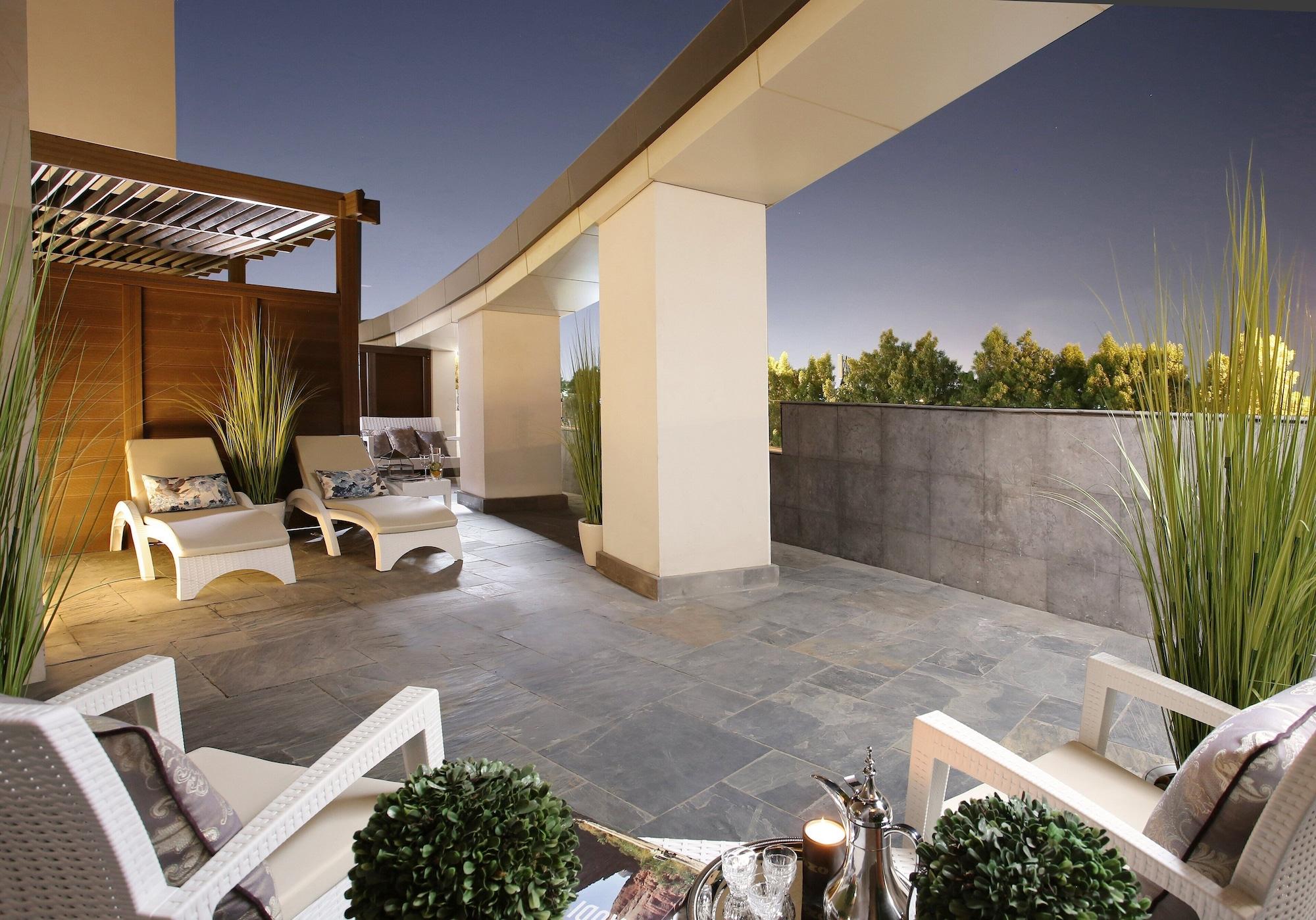 Spectrums Sari Aparthotel 4*